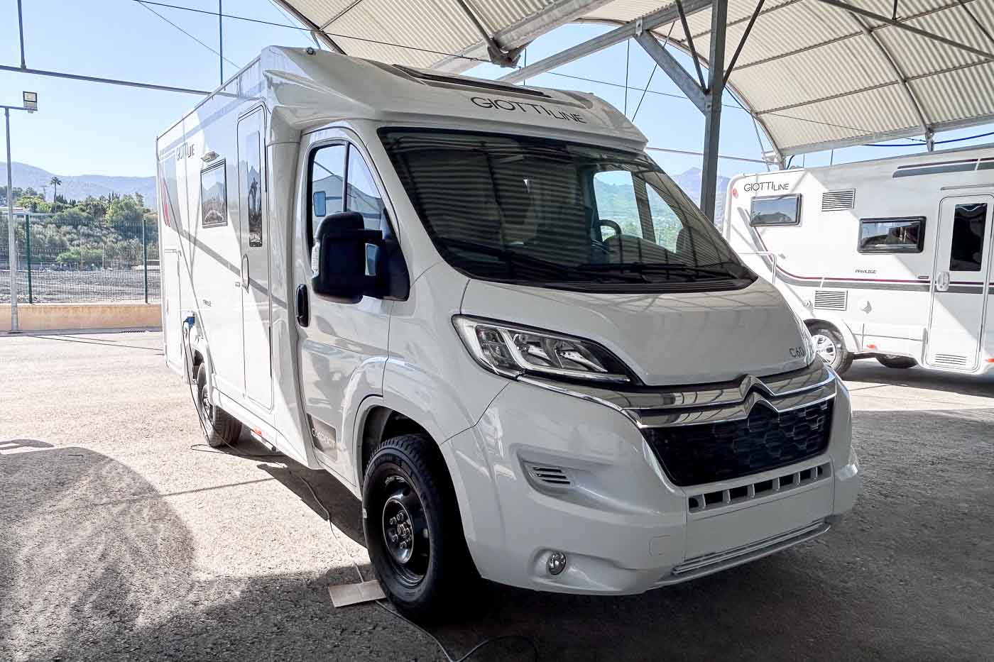 Autocaravana Giottiline Compact C 60 en Surcaravan Premium