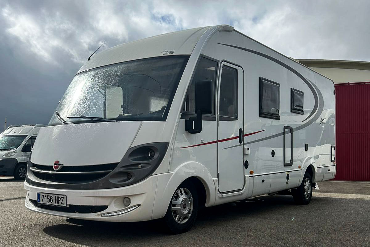 Autocaravana de ocasión Burstner Viseo 707 en Surcaravan Premium